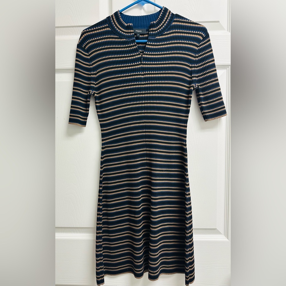Theory Striped Zip Dress. Like New. Retails $445